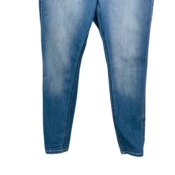 Torrid Womens Bombshell Skinny Premium Stretch High Rise Jean Plus Size 18 R - Picture 5 of 14